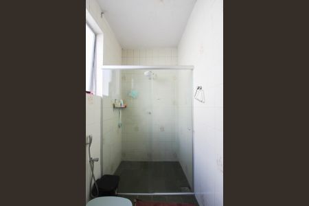 Casa à venda com 68m², 3 quartos e 1 vagaBanheiro 