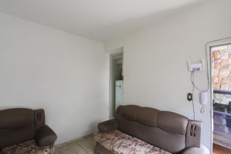 Casa à venda com 68m², 3 quartos e 1 vagaSala