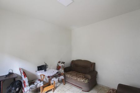 Casa à venda com 68m², 3 quartos e 1 vagaSala