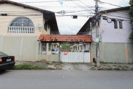 Casa à venda com 68m², 3 quartos e 1 vagaFachada