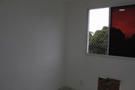 Quarto 1 de apartamento para alugar com 3 quartos, 56m² em Taquara, Rio de Janeiro