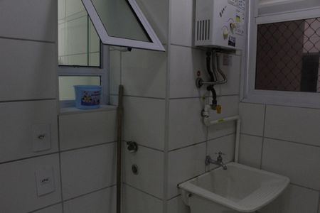 Apartamento para alugar com 56m², 3 quartos e 1 vagaÁrea de Serviço