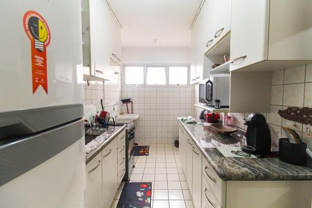 Apartamento para alugar com 53m², 2 quartos e 1 vaga Apartamento para alugar com 53m², 2 quartos e 1 vagaCozinha e Área de Serviço