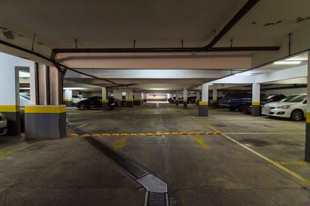 Apartamento para alugar com 53m², 2 quartos e 1 vaga Apartamento para alugar com 53m², 2 quartos e 1 vagaEstacionamento