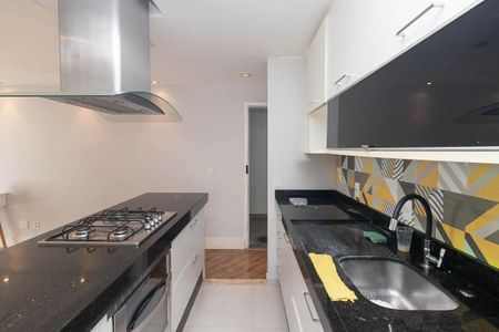 Apartamento para alugar com 63m², 2 quartos e 1 vaga Apartamento para alugar com 63m², 2 quartos e 1 vagaCozinha e Área de Serviço