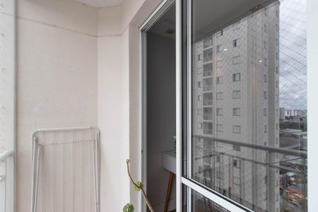 Apartamento para alugar com 63m², 2 quartos e 1 vaga Apartamento para alugar com 63m², 2 quartos e 1 vagaSacada