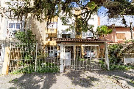 Apartamento à venda com 170m², 2 quartos e 1 vaga Apartamento à venda com 170m², 2 quartos e 1 vagaFachada