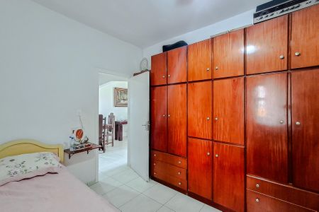 Casa para alugar com 110m², 2 quartos e 2 vagas Casa para alugar com 110m², 2 quartos e 2 vagasQuarto 1