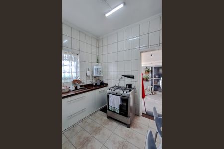 Casa para alugar com 110m², 2 quartos e 2 vagas Casa para alugar com 110m², 2 quartos e 2 vagasCozinha