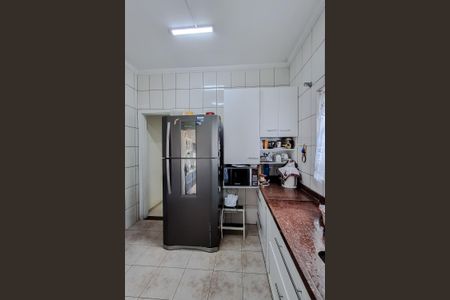 Casa para alugar com 110m², 2 quartos e 2 vagas Casa para alugar com 110m², 2 quartos e 2 vagasCozinha