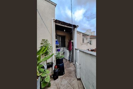 Casa para alugar com 110m², 2 quartos e 2 vagas Casa para alugar com 110m², 2 quartos e 2 vagasÁrea externa