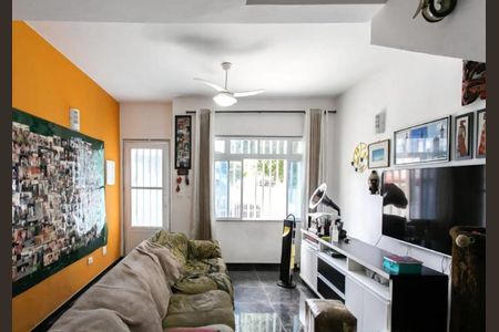 Casa à venda com 2 quartos, 92m² em Vila Carrão, São Paulo