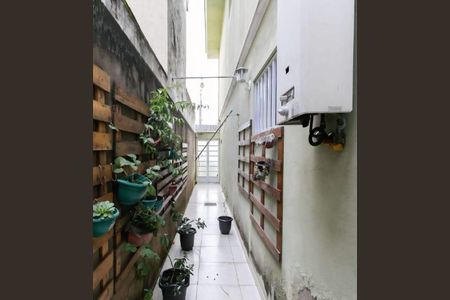 Casa à venda com 2 quartos, 92m² em Vila Carrão, São Paulo