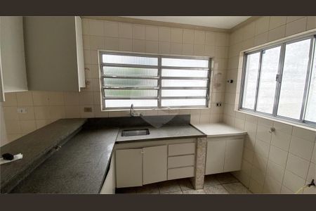 Casa à venda com 3 quartos, 181m² em Vila Santana, São Paulo