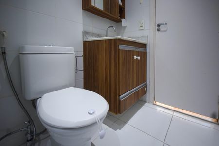 Apartamento para alugar com 67m², 2 quartos e 1 vagaBanheiro