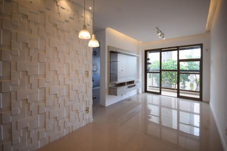 Sala de apartamento para alugar com 2 quartos, 67m² em Jacarepaguá, Rio de Janeiro