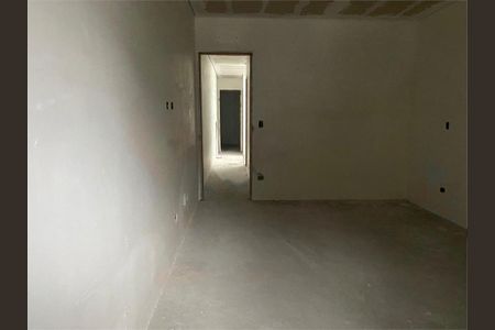 Casa à venda com 3 quartos, 106m² em Jardim Sabara, São Paulo