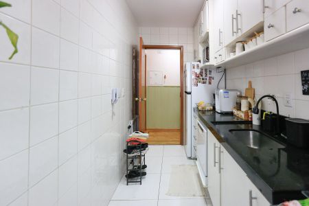 Apartamento à venda com 56m², 2 quartos e 2 vagas Apartamento à venda com 56m², 2 quartos e 2 vagascozinha