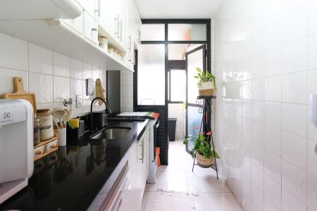 Apartamento à venda com 56m², 2 quartos e 2 vagas Apartamento à venda com 56m², 2 quartos e 2 vagascozinha