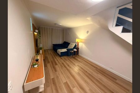 Casa à venda com 3 quartos, 170m² em Jardim Ester Yolanda, São Paulo