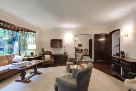 Casa à venda com 4 quartos, 283m² em Santo Amaro, São Paulo