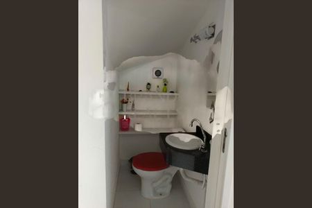 Casa à venda com 2 quartos, 75m² em Campo Grande, São Paulo