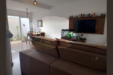 Casa à venda com 2 quartos, 75m² em Campo Grande, São Paulo