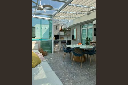 Apartamento à venda com 3 quartos, 156m² em Itaipu, Niterói