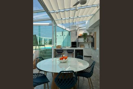 Apartamento à venda com 3 quartos, 156m² em Itaipu, Niterói