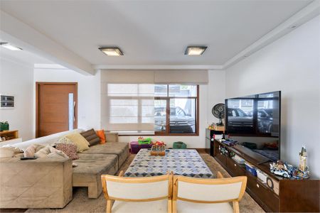 Casa à venda com 2 quartos, 150m² em Santo Amaro, São Paulo