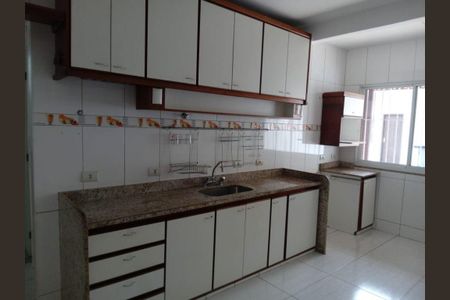 Casa à venda com 3 quartos, 225m² em Maravista, Niterói