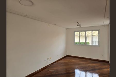 Sala  de casa de condomínio para alugar com 3 quartos, 119m² em Vila Endres, Guarulhos