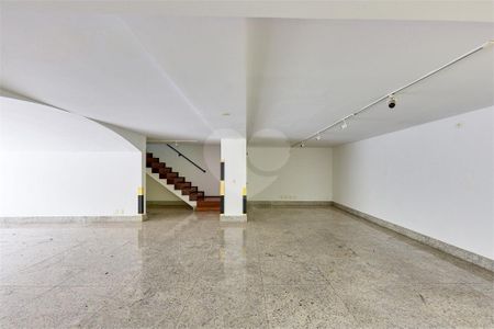 Casa à venda com 400m², 4 quartos e 5 vagas