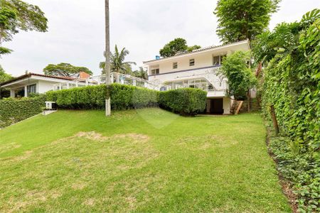 Casa à venda com 400m², 4 quartos e 5 vagas