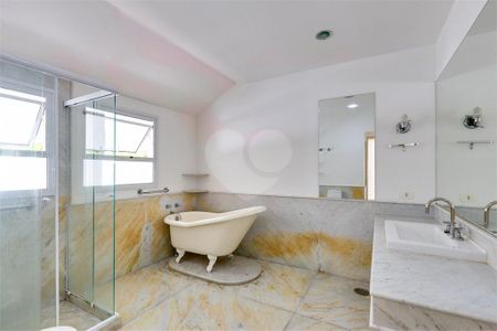 Casa à venda com 400m², 4 quartos e 5 vagas