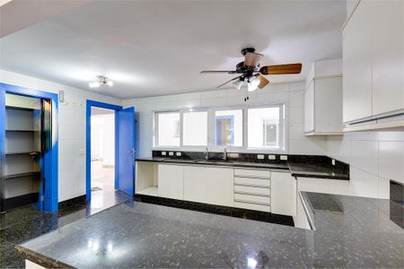 Casa à venda com 400m², 4 quartos e 5 vagas