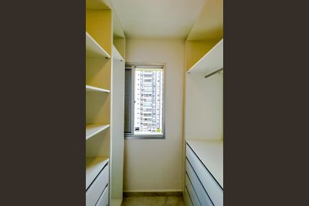 Apartamento para alugar com 120m², 2 quartos e 2 vagasCloset Quarto 2