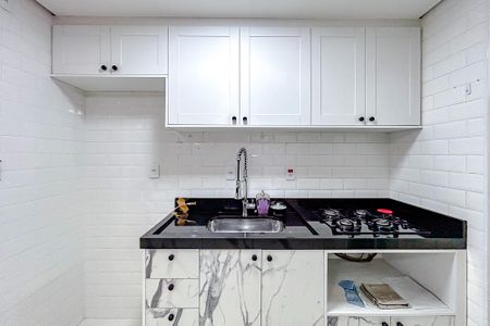 Apartamento para alugar com 120m², 2 quartos e 2 vagasCozinha