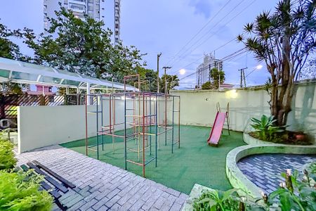 Apartamento para alugar com 120m², 2 quartos e 2 vagasÁrea comum - Playground