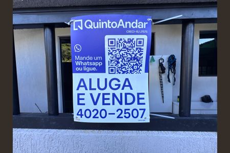 Casa de condomínio à venda com 300m², 4 quartos e 2 vagasPlaquinha Quinto Andar
