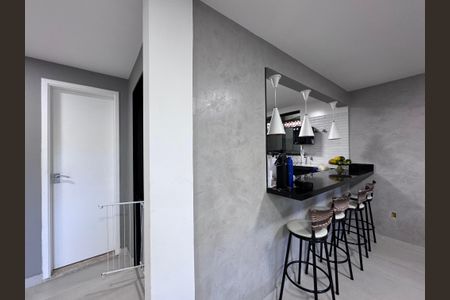 Casa de condomínio à venda com 300m², 4 quartos e 2 vagasCozinha