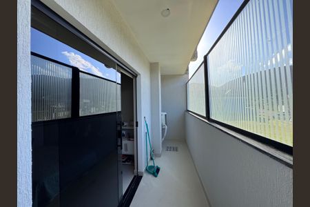 Suíte 1 - Varanda de casa de condomínio à venda com 4 quartos, 300m² em Vargem Grande, Rio de Janeiro