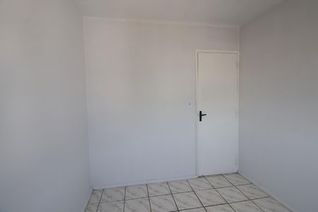 Quarto 2 de apartamento para alugar com 2 quartos, 50m² em Guajuviras, Canoas