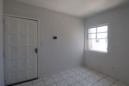 Sala de apartamento para alugar com 2 quartos, 50m² em Guajuviras, Canoas