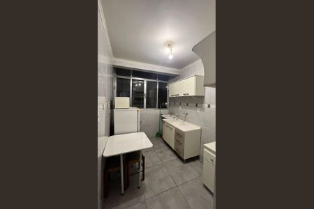 Cozinha de apartamento para alugar com 1 quarto, 55m² em Centro Histórico, Porto Alegre