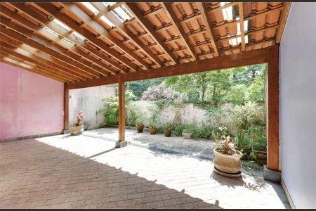 Casa à venda com 188m², 3 quartos e 3 vagas