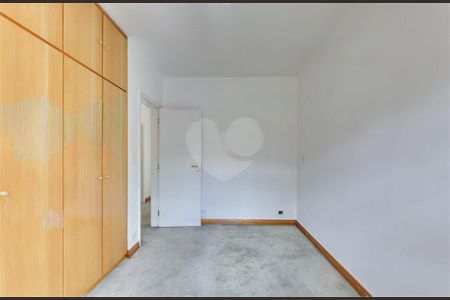 Casa à venda com 188m², 3 quartos e 3 vagas