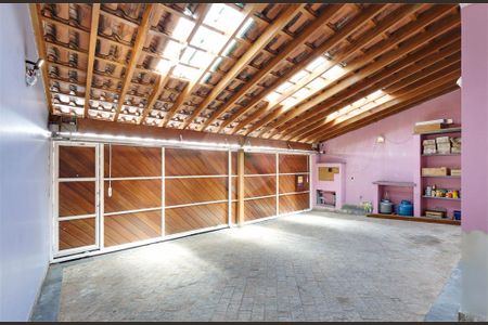 Casa à venda com 188m², 3 quartos e 3 vagas