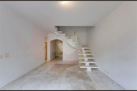 Casa à venda com 188m², 3 quartos e 3 vagas