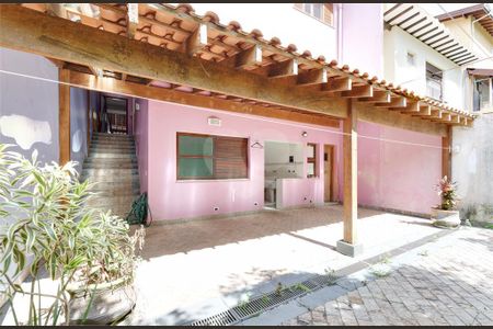 Casa à venda com 188m², 3 quartos e 3 vagas